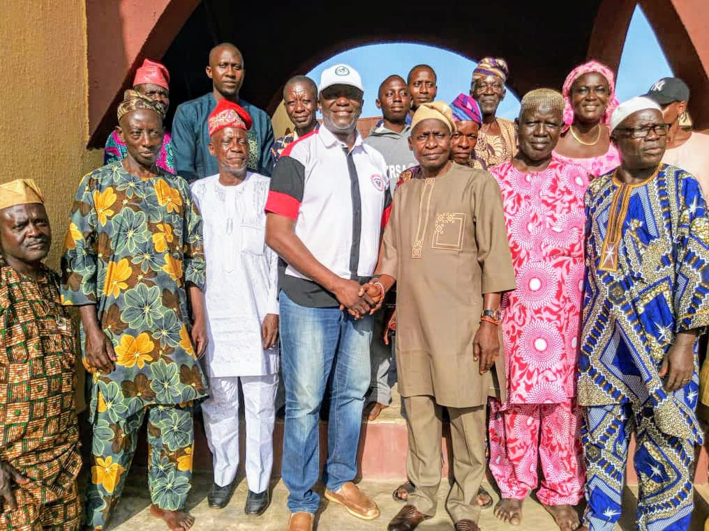 We’re Solidly Behind Makinde’s Govt–Ipapo Community Says, Donates 20 Acres of Land To PMDC